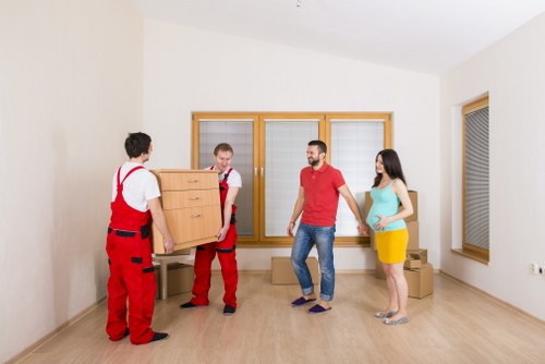 Furniture and flat moving service for homes in Pimlico