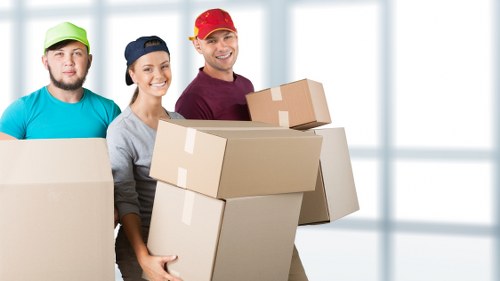 Flexible man and van Pimlico service for office and storage moves