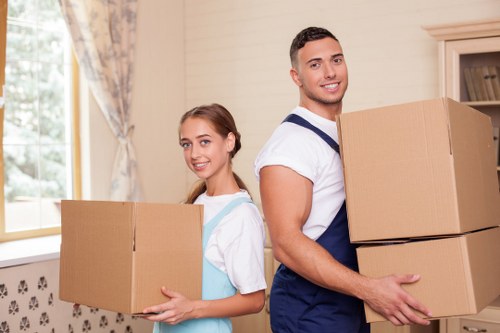Preparation and packing checklist for a Pimlico move with a van service